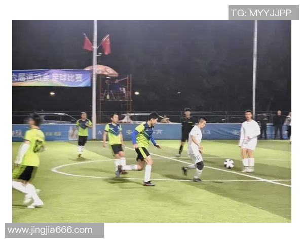 孝中男子足球比赛精彩直播视频全程回顾与精彩瞬间分享